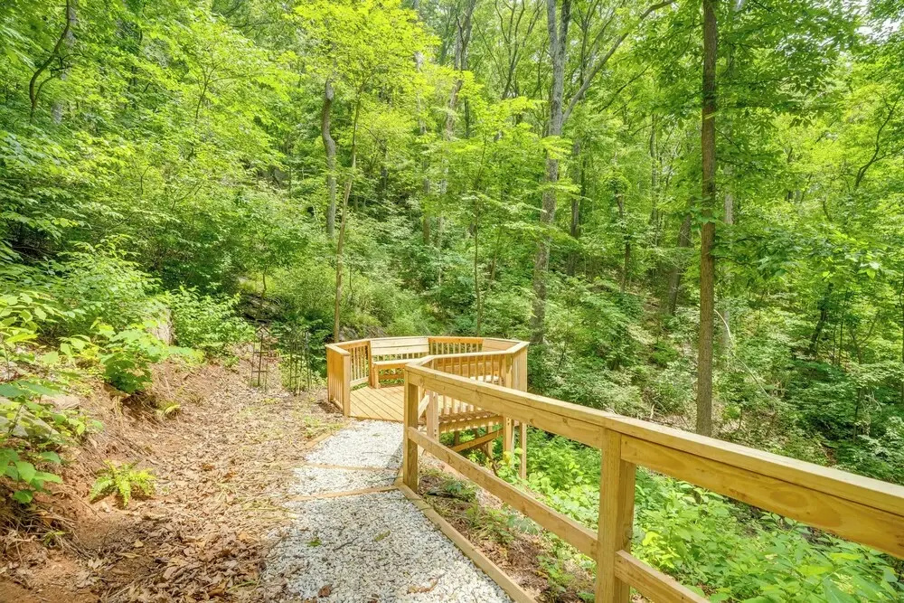 Modern Nellysford Getaway w/ View: Deck & Fire Pit