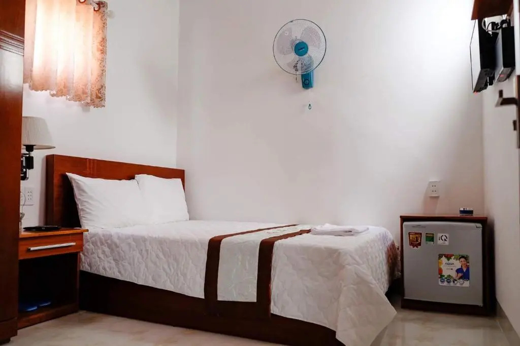 Standard Double room (full double bed)