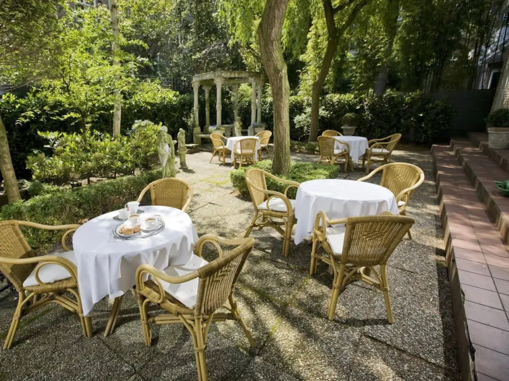 Apollofirst Boutique Hotel - Général