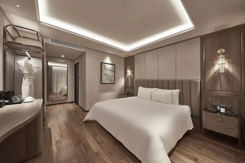La Siesta Premium Saigon Central