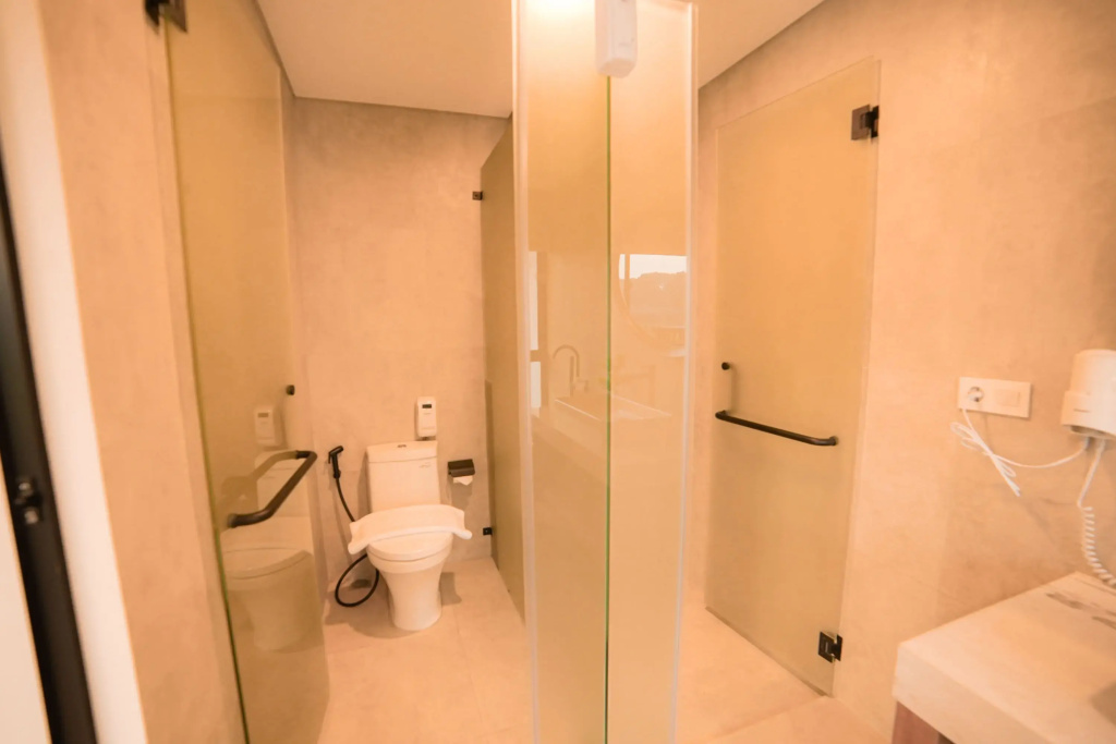 2 Bedrooms Villa