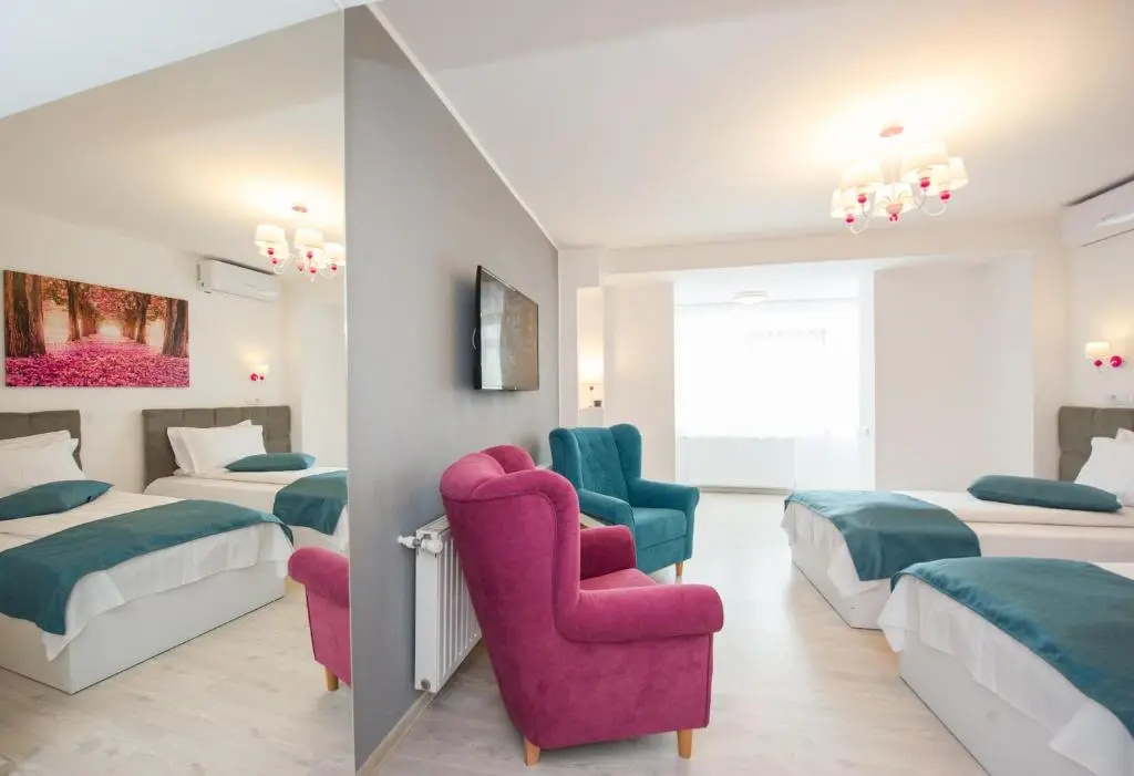 Superior Double Studio (twin beds)