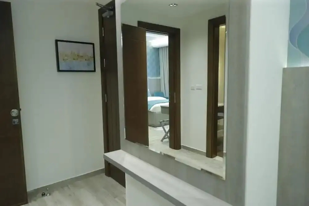 Comfort room with balcony