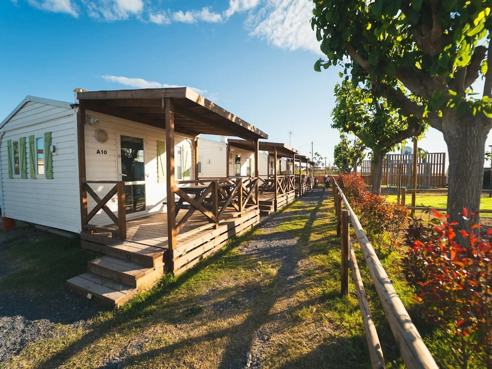 Bungalow in Xilxes With Patio for Couple