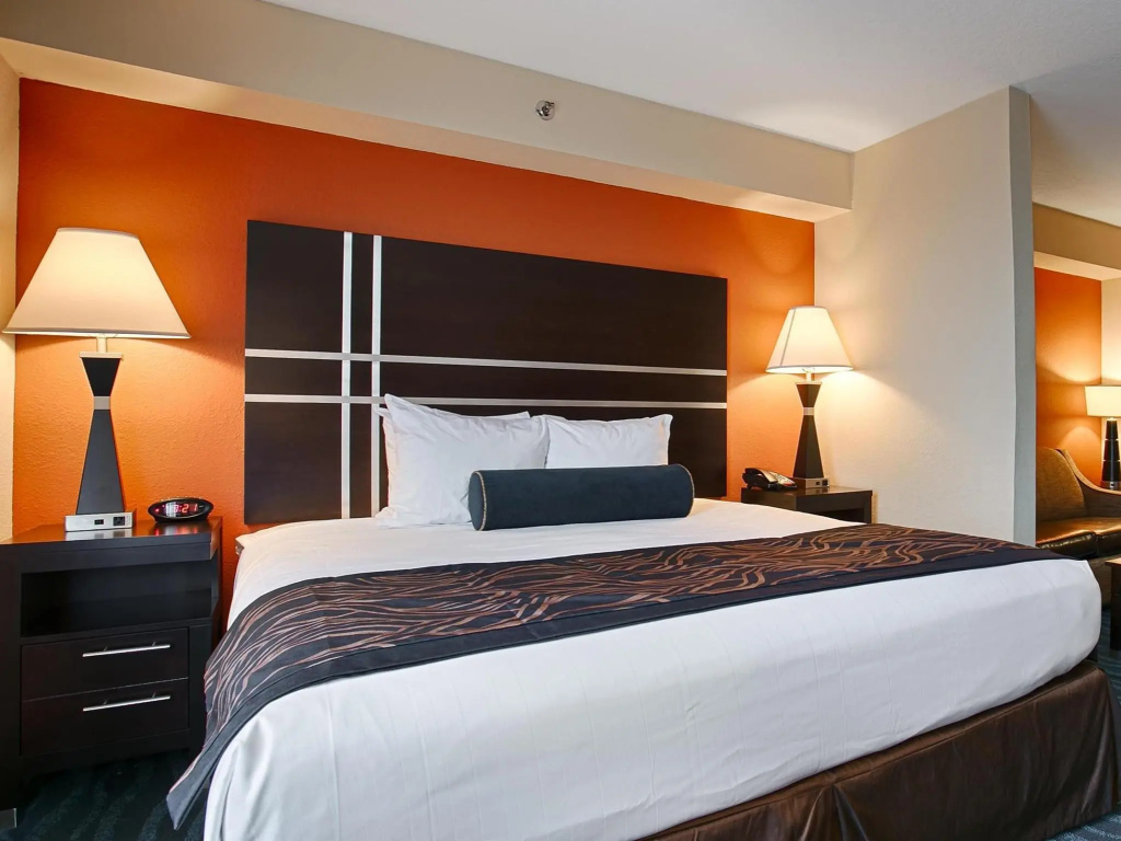 Holiday Inn & Suites Columbia NE - Ft Jackson Area by IHG - Chambres
