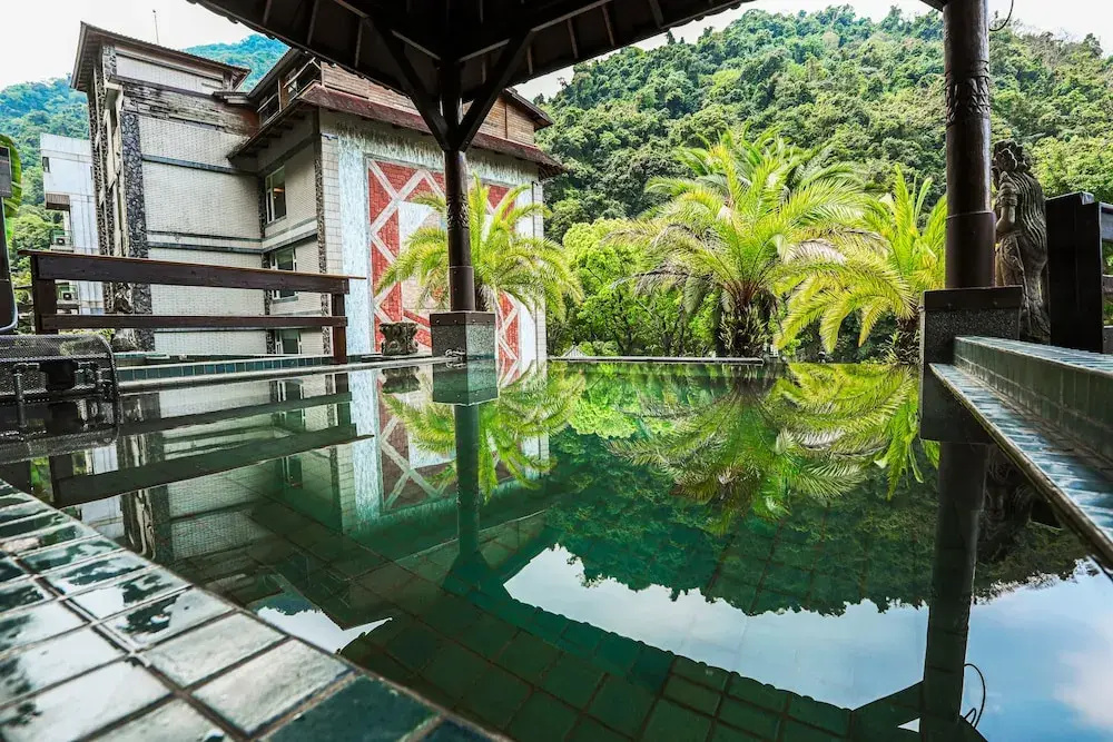 Sunrise Hot Spring Hotel