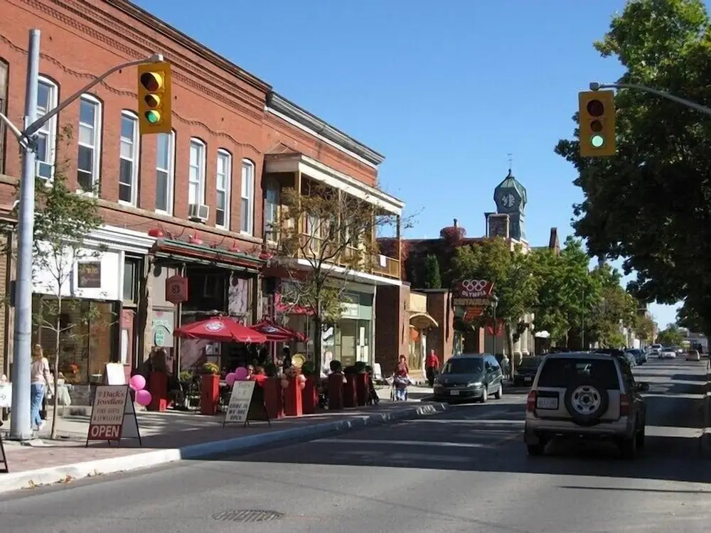 Carleton Place Downtown 1 And 2 Bedroom Entire Apartments