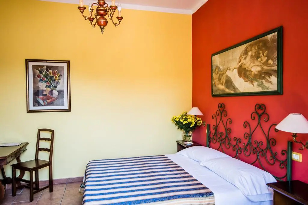 Standard Double room (full double bed)