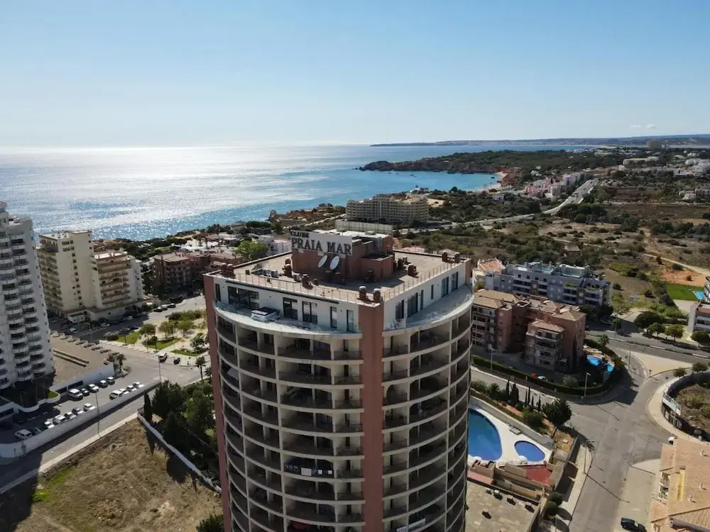 Amazing Green Tower 3 Castle Flat With Balcony