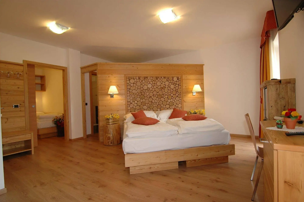 image url