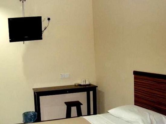 Iskandar Sinsuran Guesthouse
