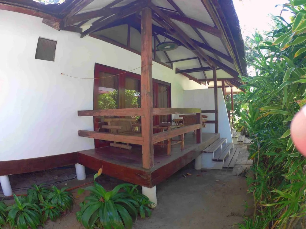 1 Bedroom Deluxe Double room (full double bed)