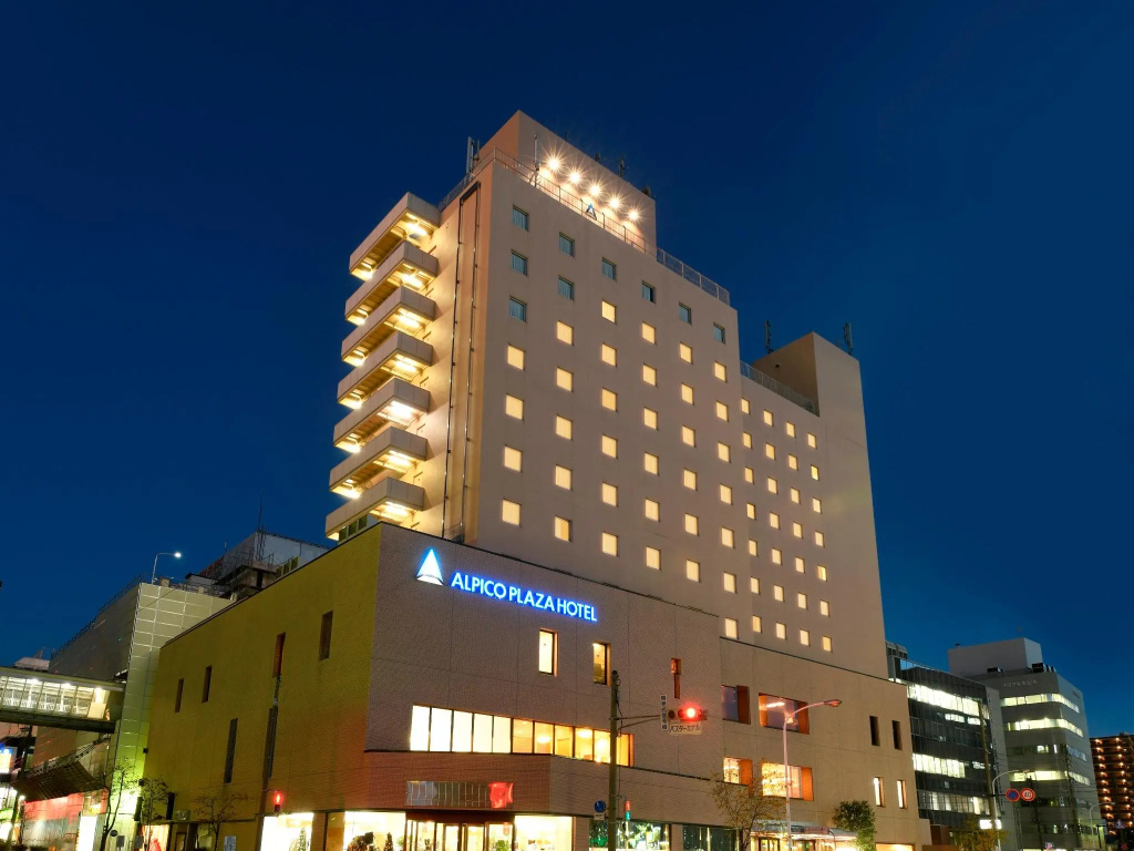 Alpico Plaza Hotel — фото