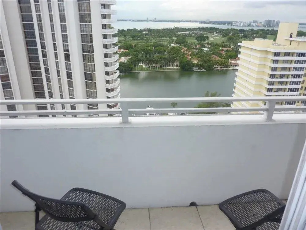 Soleil Apartments at Castle Beach Club