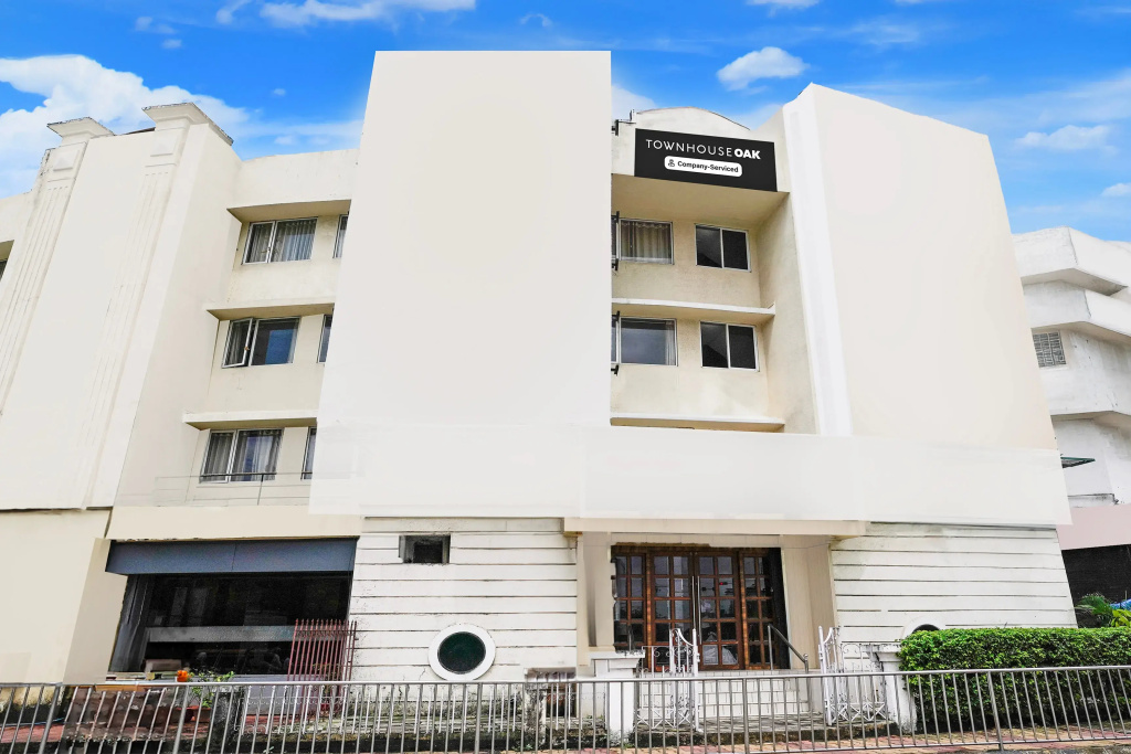Townhouse Oak Vashi