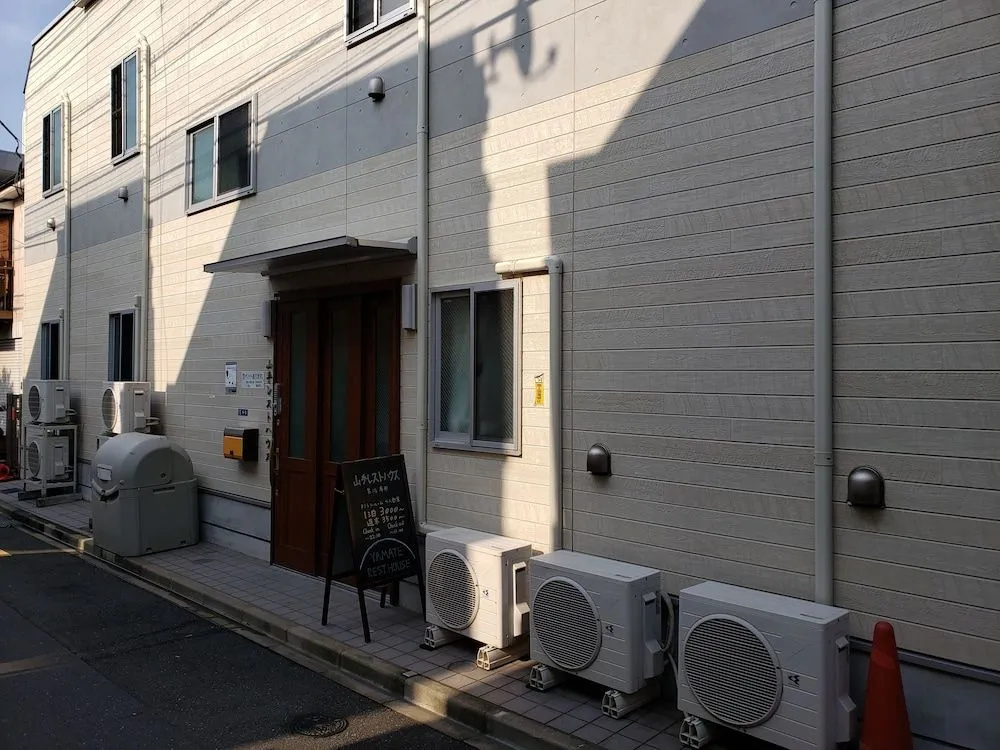 Yamate Rest House - Hostel, Caters to Men