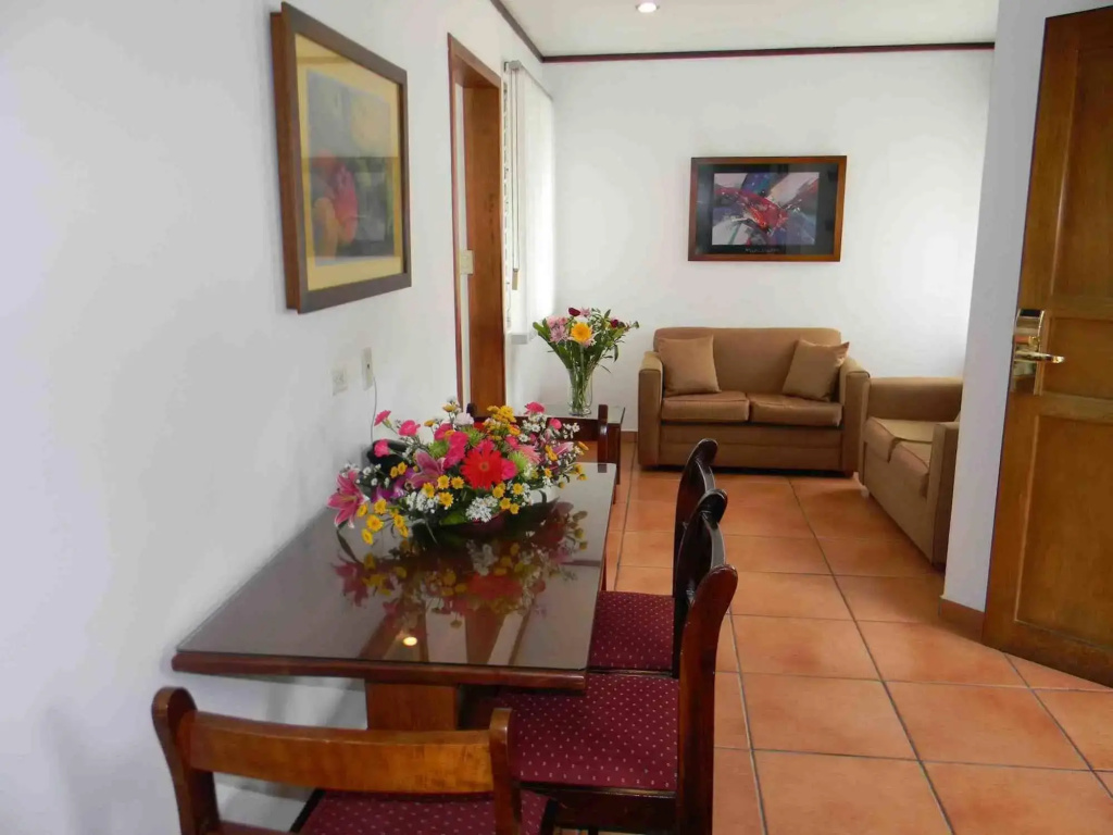 Hotel Residence Inn Suites Cristina - Général