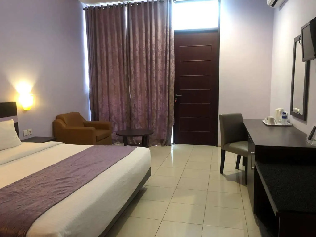 Kyriad Sadurengas Hotel - Général