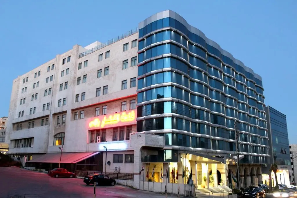 Al-Fanar Palace Hotel