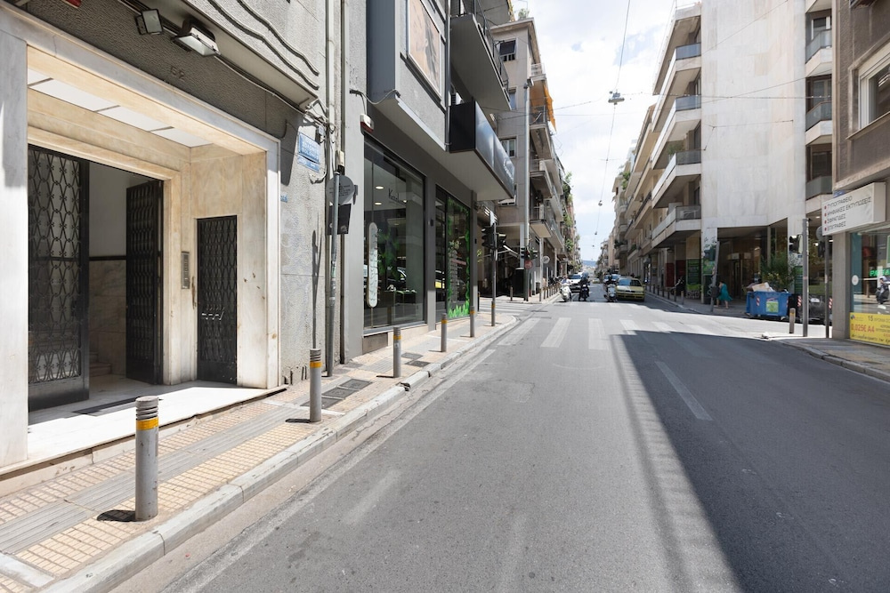 Kolonaki Suites By Olala Homes