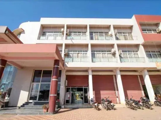 Hotel Sun Shine & Resort Satna