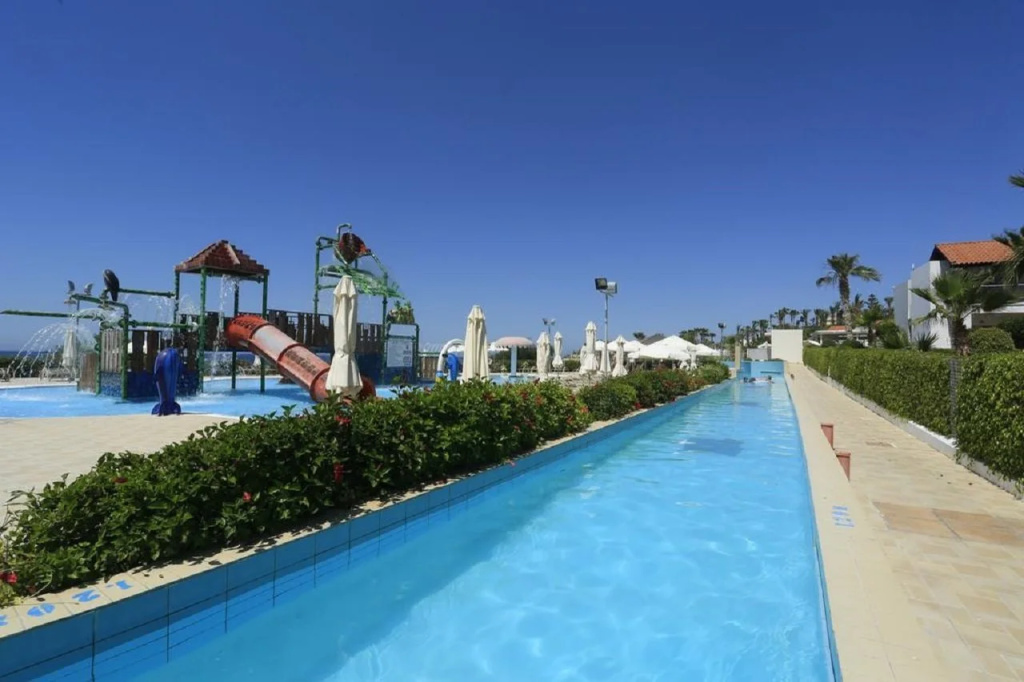Kapetanios Aqua Resort - 2