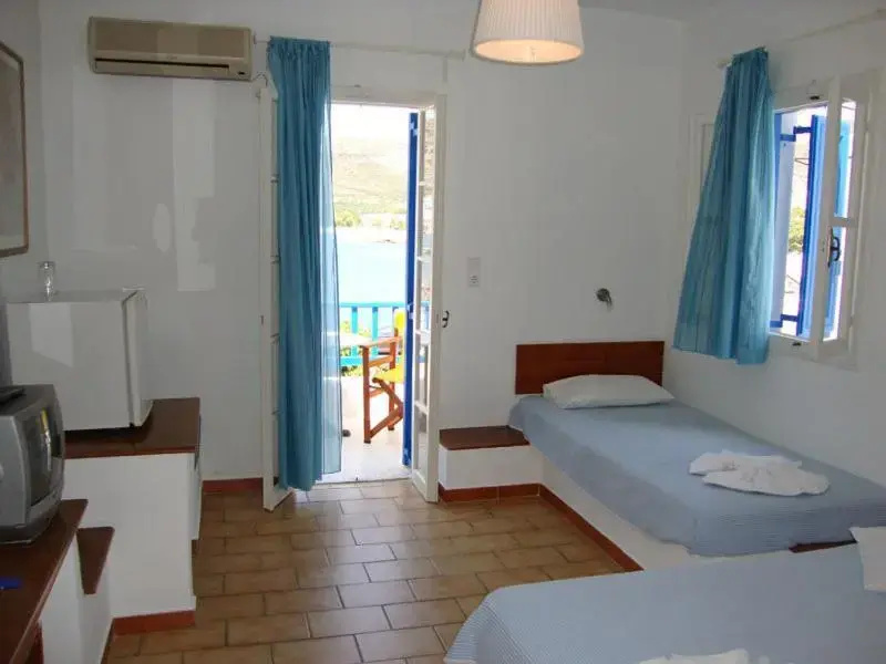 Standard Double room with view (full double bed)