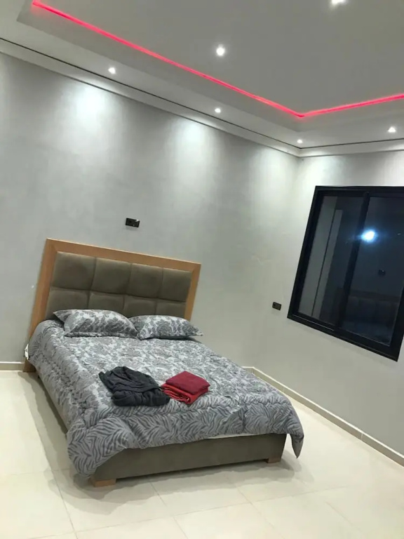 Villa Three Hills