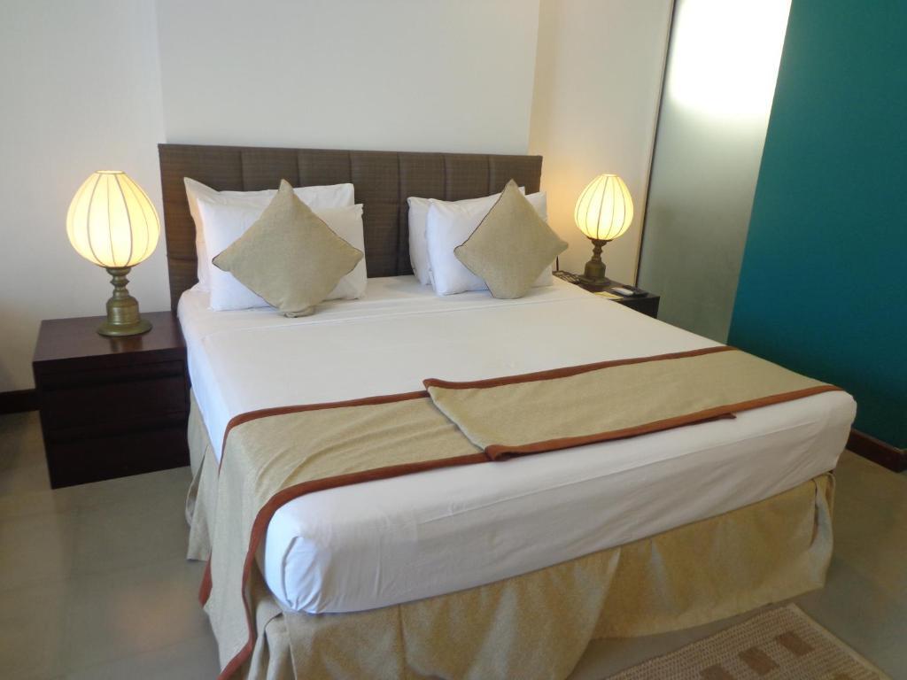 South Lake Resort