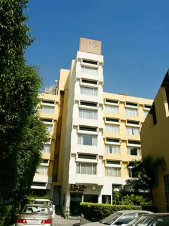 Lemon Tree Hotel, Udyog Vihar, Gurugram in Gurugram