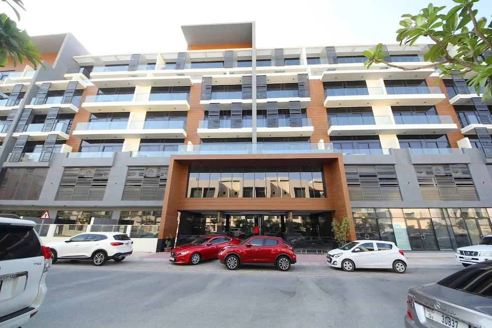Executive Studio Seven