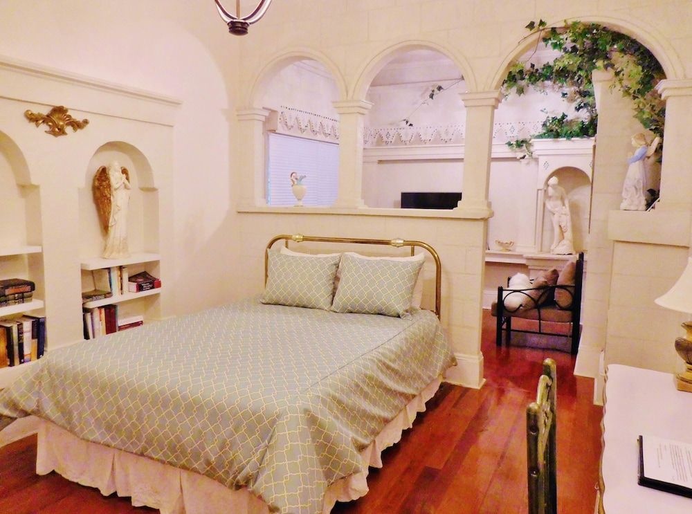 The Cottage Bed & Breakfast — 3