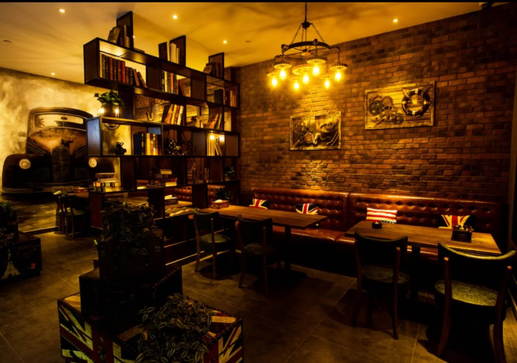 Food & Beverage