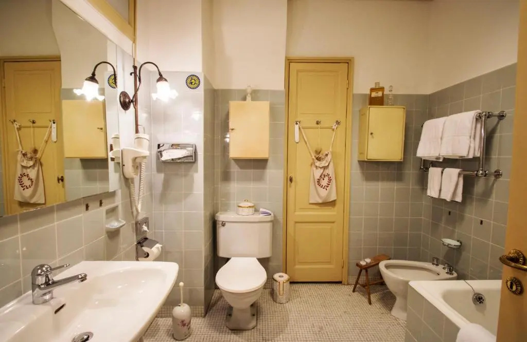 International au Lac Historic Lakeside Hotel - Chambres