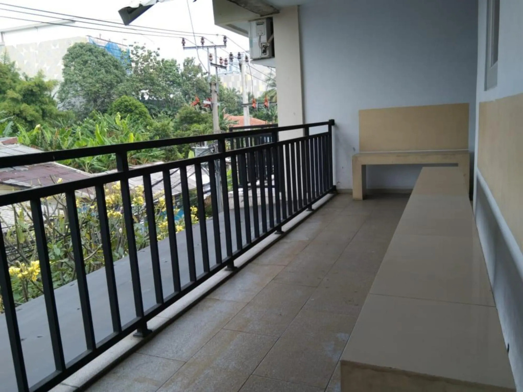 Balcony & Terrace