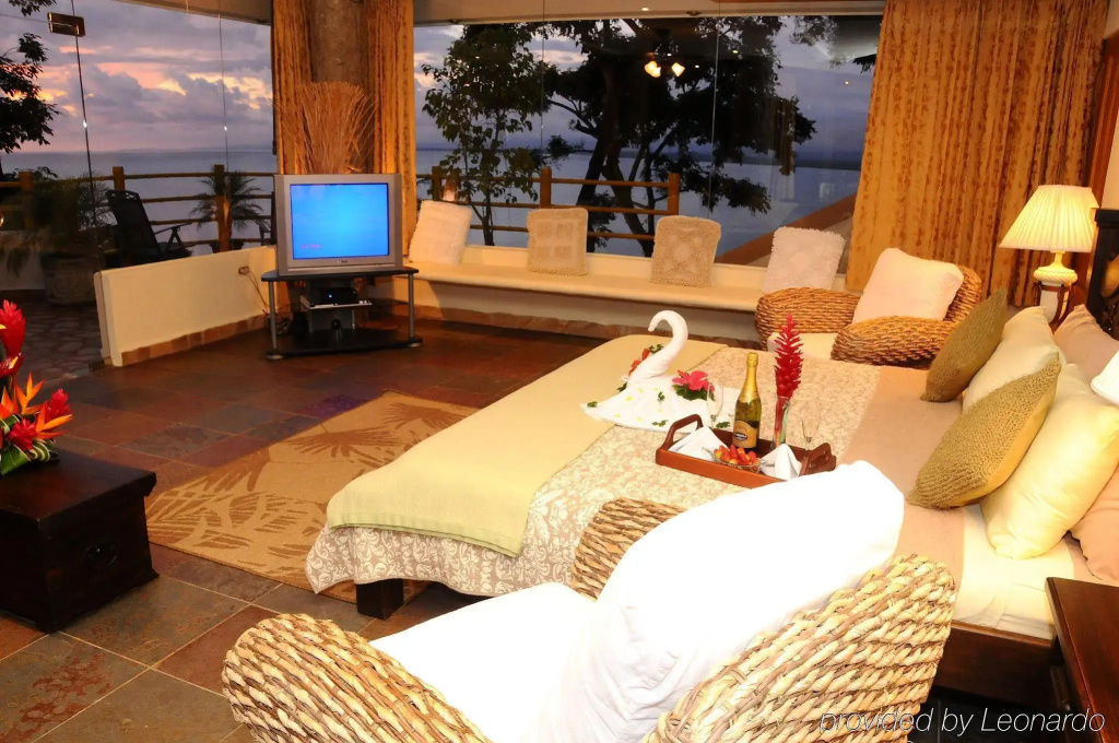 Issimo Suites Boutique Hotel & Spa - Adults Only - Général