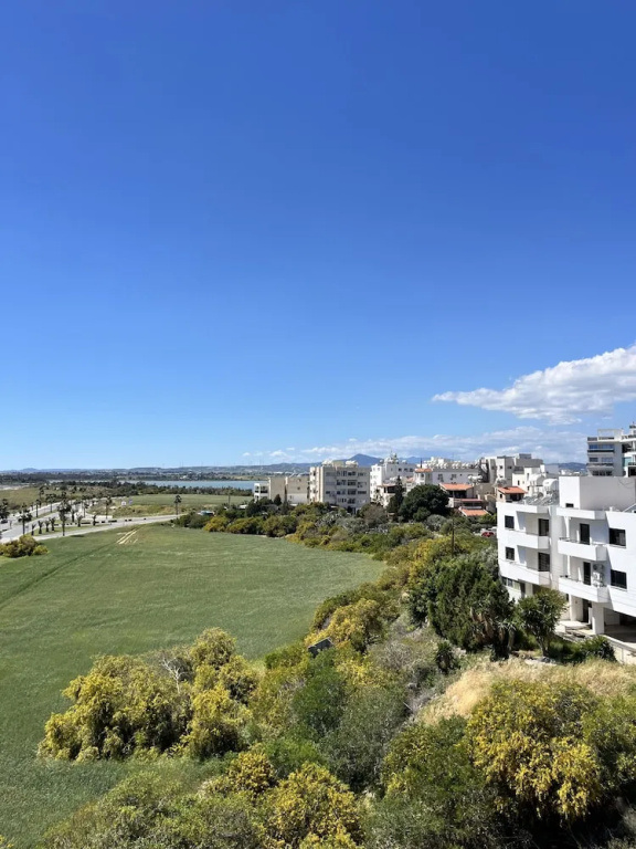 39 LCA - Stay Makenzie View Apartment