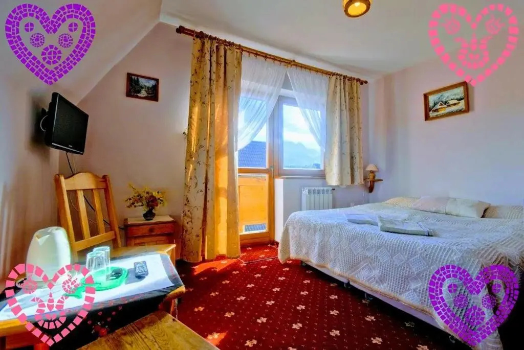 Standard Double room with balcony (full double bed)
