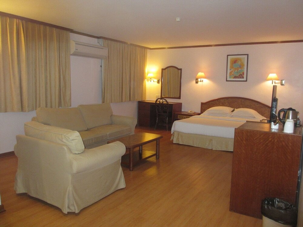 Sanbay Hotel