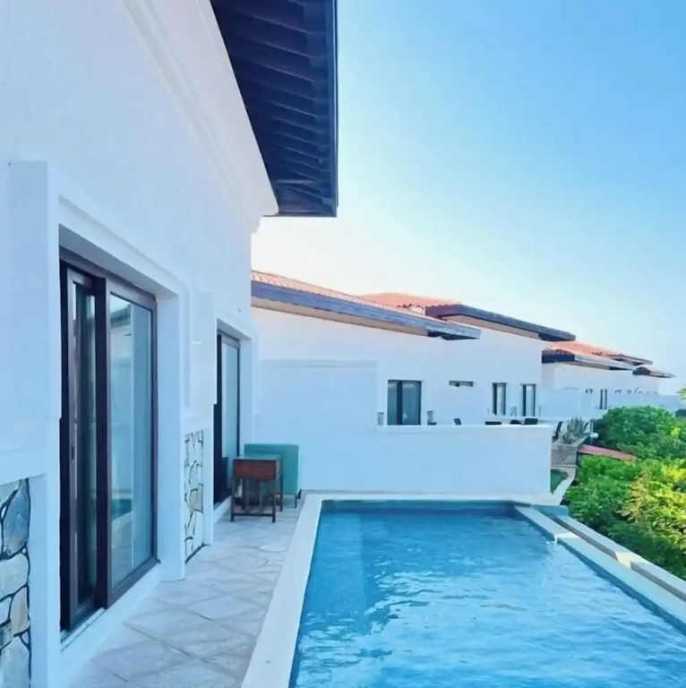 2 Bedrooms Villa with ocean view