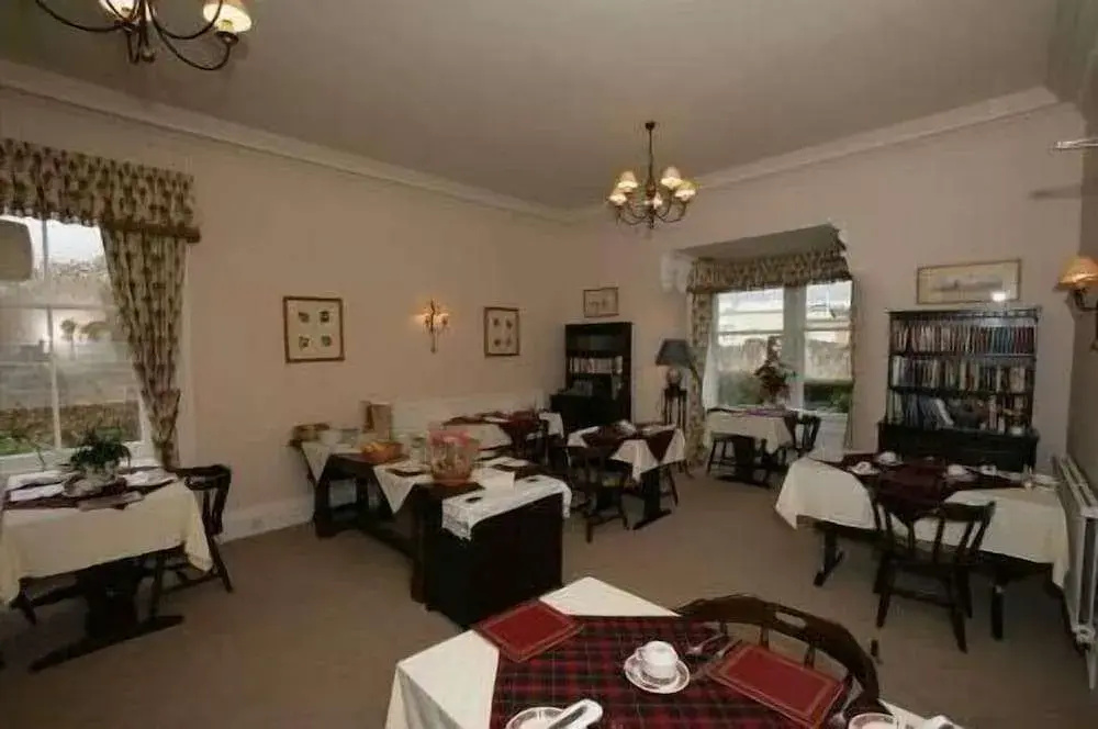 Bellevue Guest House - фото 18