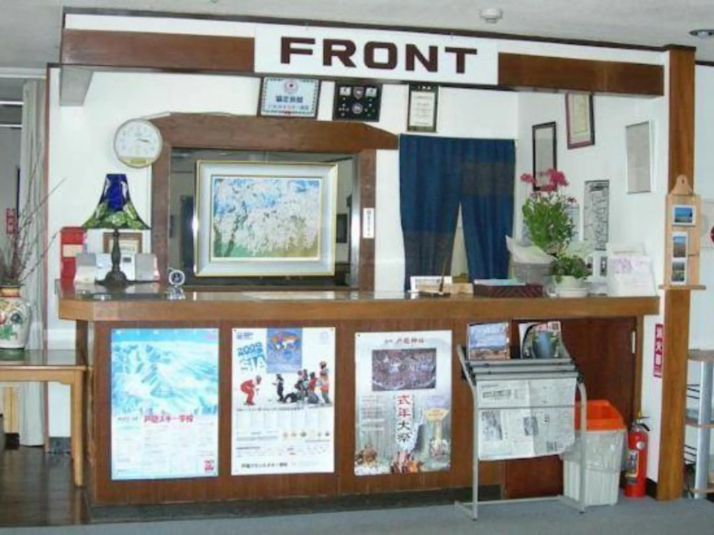 Lobby & Reception