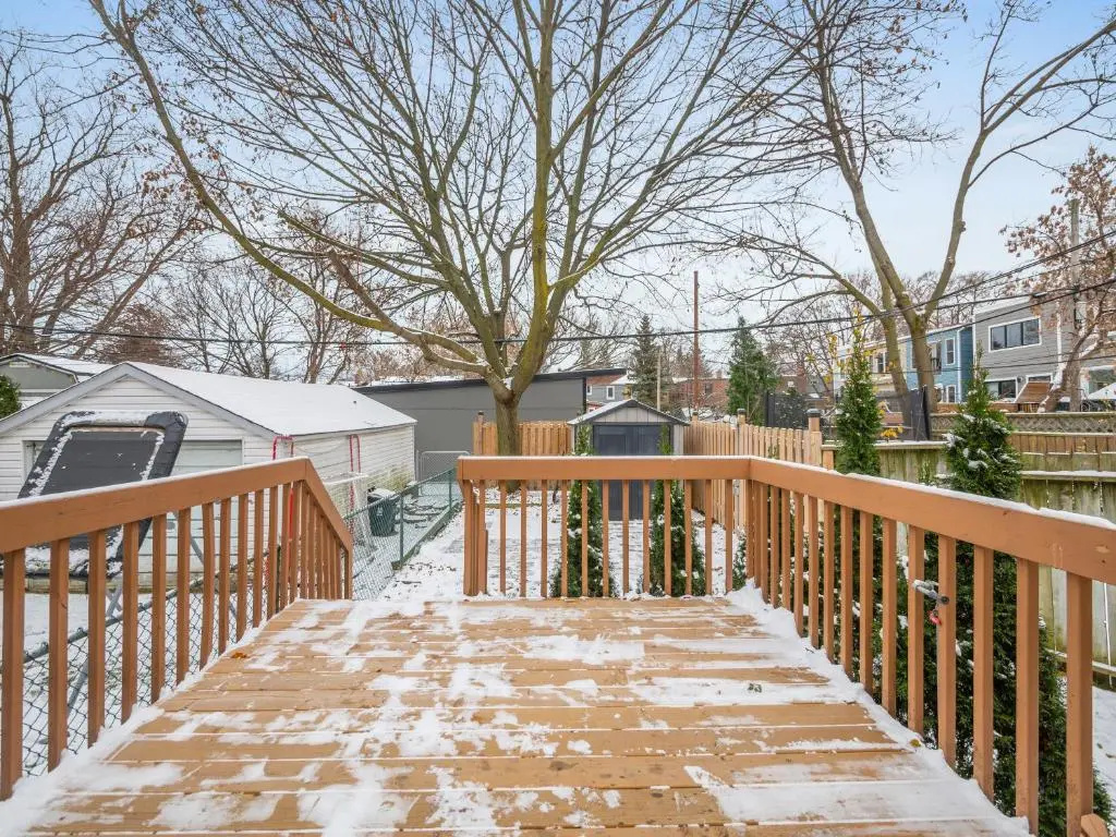 Designer 3Br & 2WR Townhouse