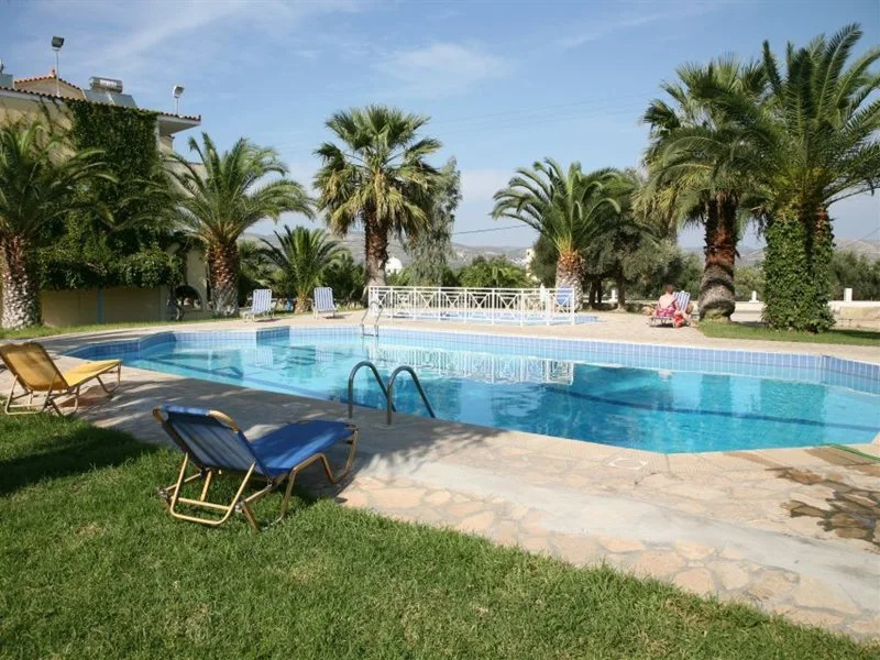 Zeus Hotel 2 * Zeus Hotel 2 *