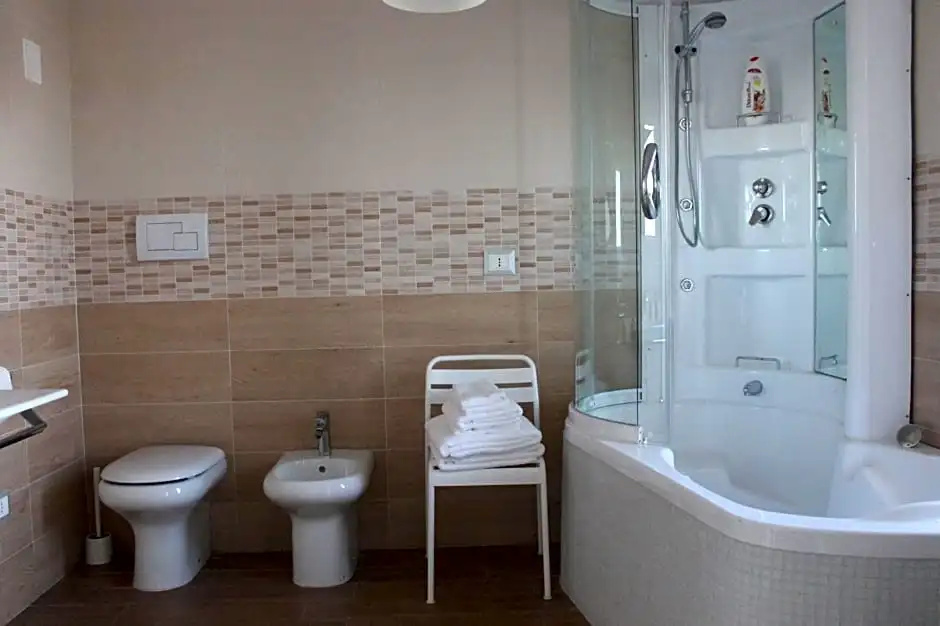 Hotel photo 8
