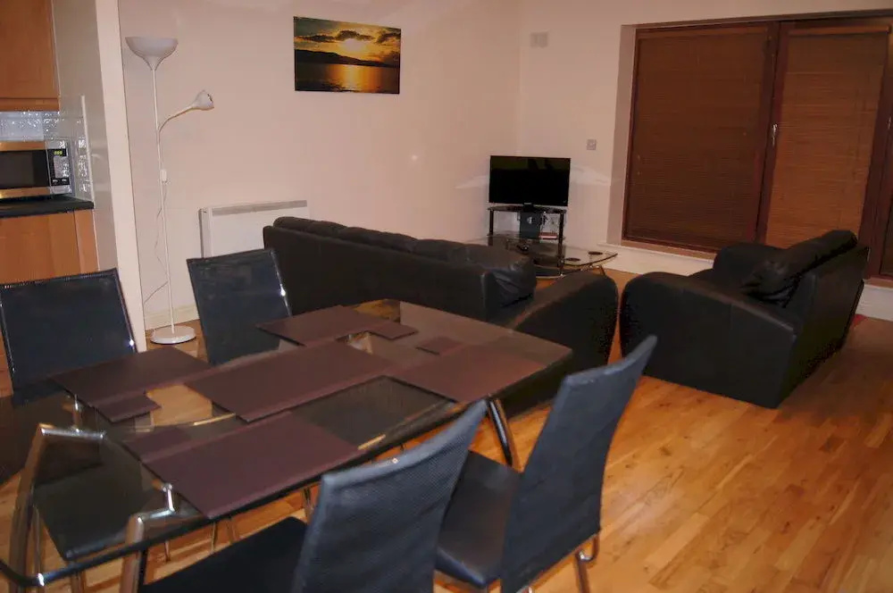 Castleforbes Holiday Apartment - фото 11
