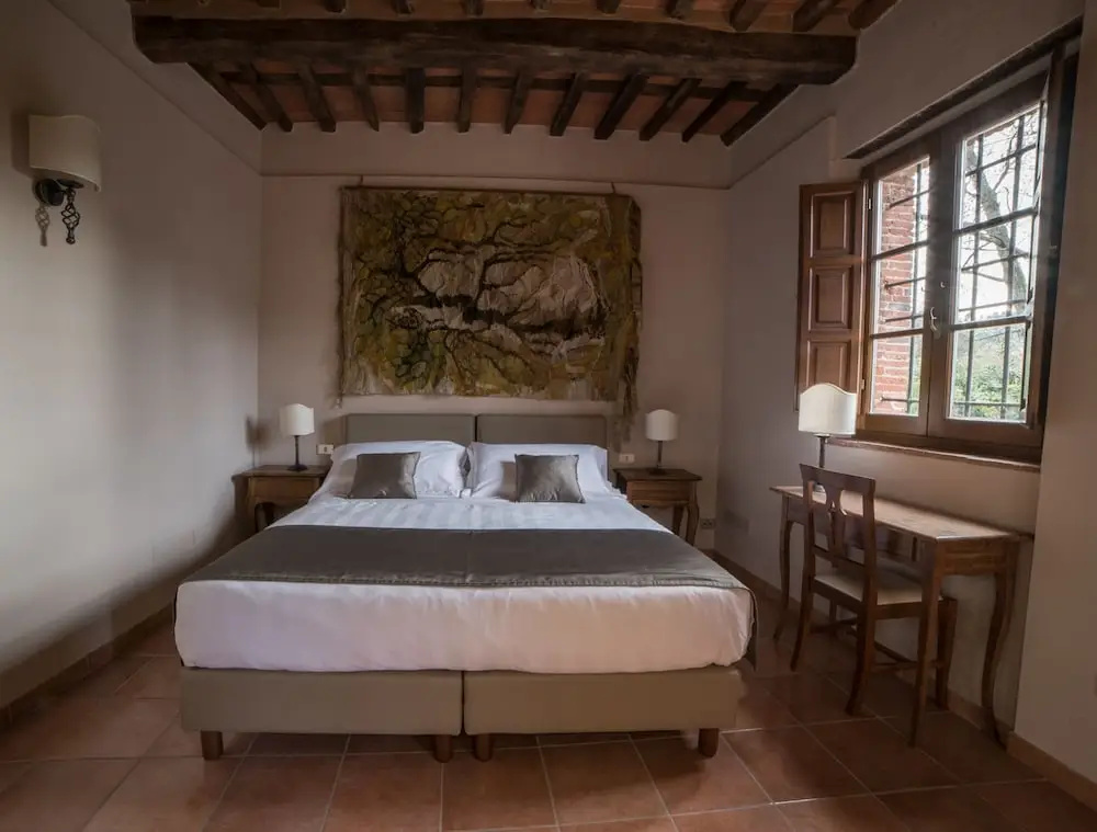 Comfort room
