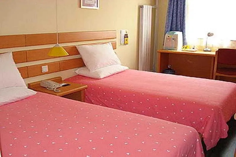Home Inn Taibei Yi Road Road
