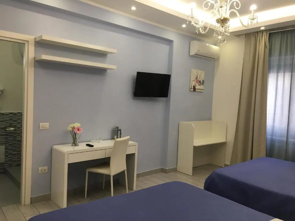 Deluxe Quadruple room