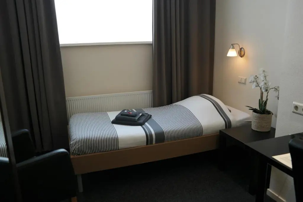 Hotel Rozenburg - Chambres